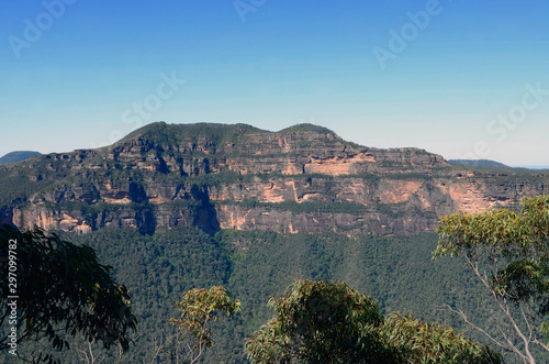 A view into the Grose Valley from Perry's Lookdown in the Blue Mountains west of Sydney.