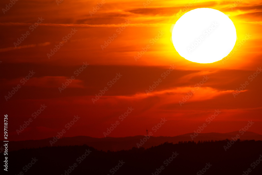 Fototapeta premium Warm sunset