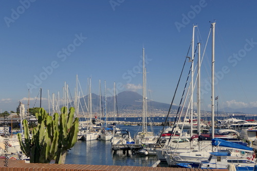 Yachthafen in Neapel © Jogerken