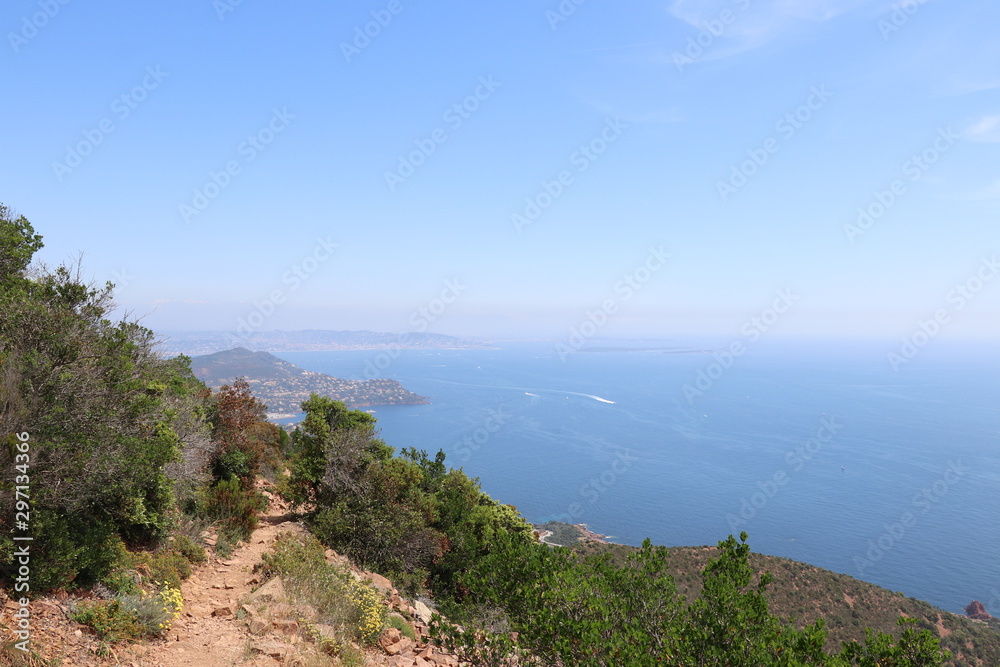 Chemin du cap Estérel 