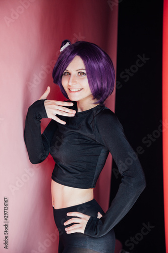 Obraz na płótnie Girl cosplayer with purple hair anime Japan