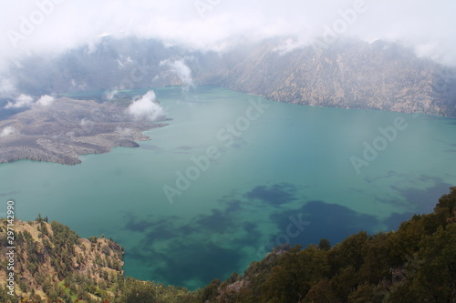 Vulkansee Rinjani © Sarah