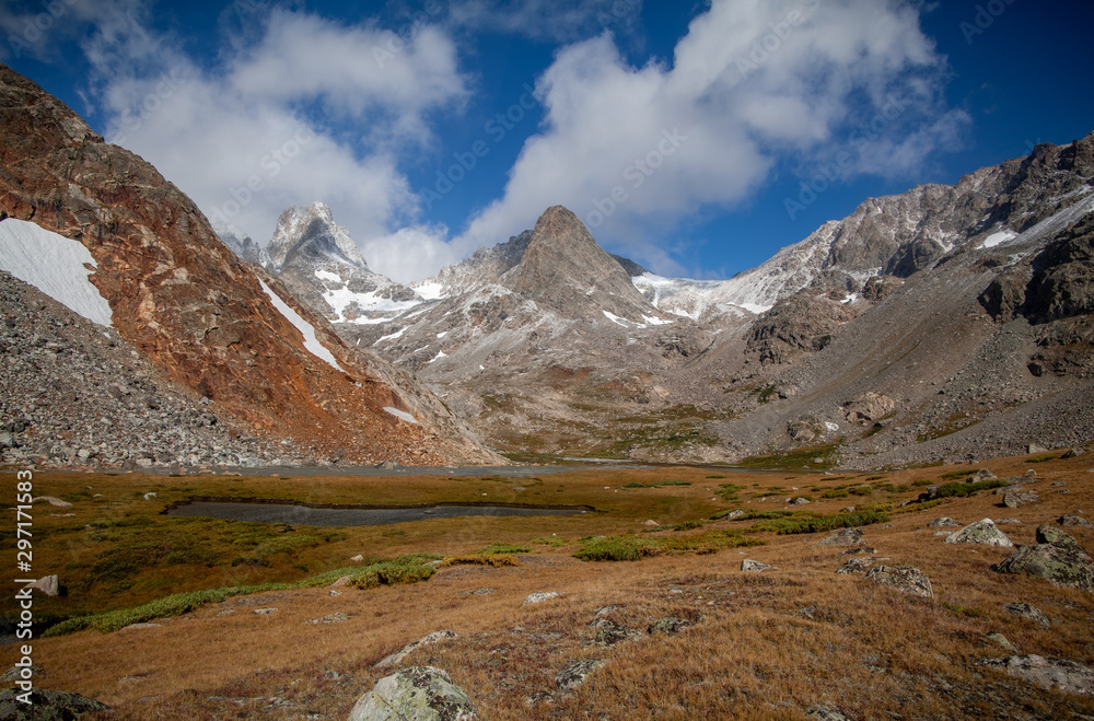 Turret Peak, Backpackers Pass, Blaurock Pass and Mount Febbas - Wind River Range, Wyoming Turret Peak, Backpackers Pass, Blaurock Pass and Mount Febbas - Wind River Range, Wyoming
