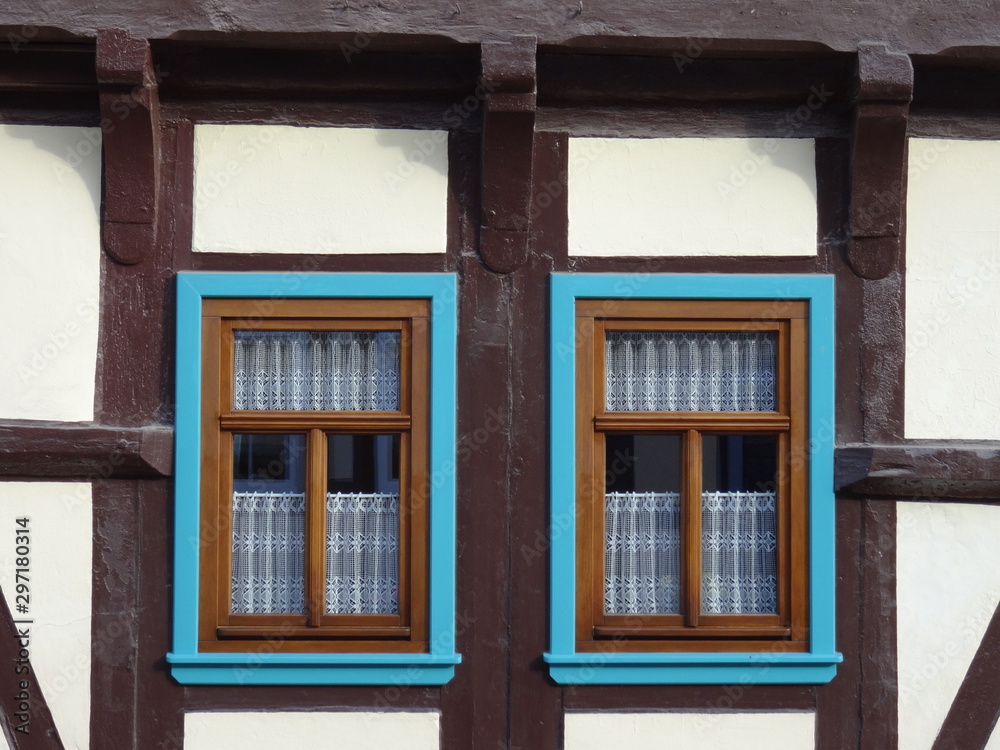 Fachwerkhaus-Fenster Fachwerkhaus-Fenster
