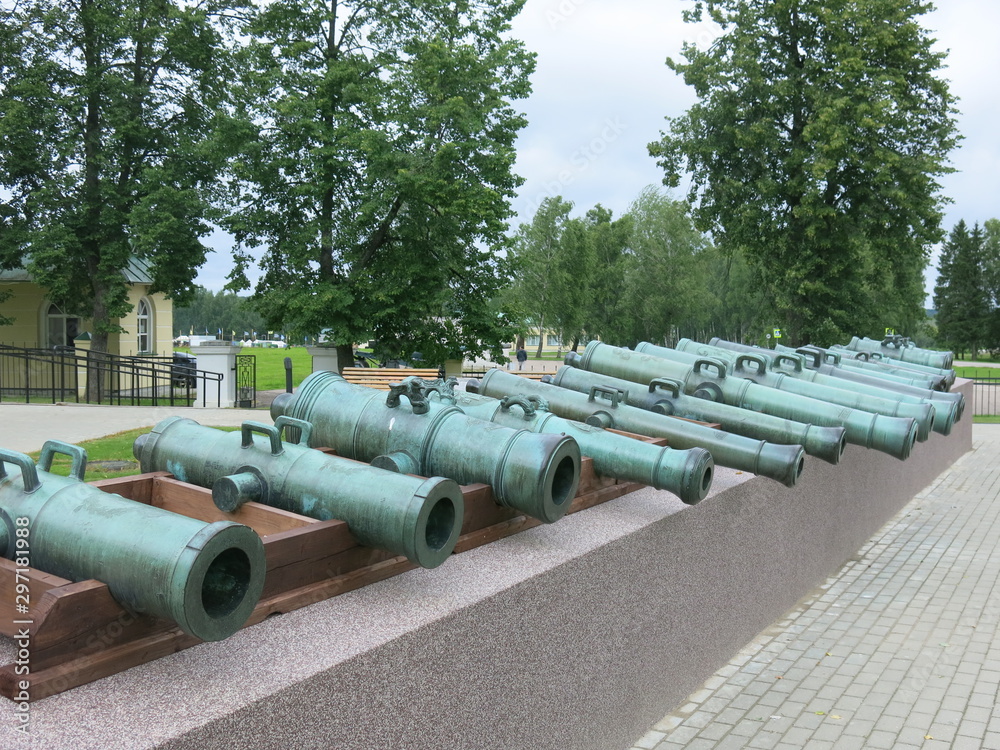guns recaptured by the Russians from the French in 1812 guns recaptured by the Russians from the French in 1812