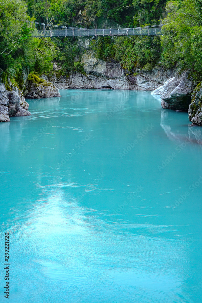 Naklejka premium New Zealand Tourism Hokitika Gorge wide rope bridge
