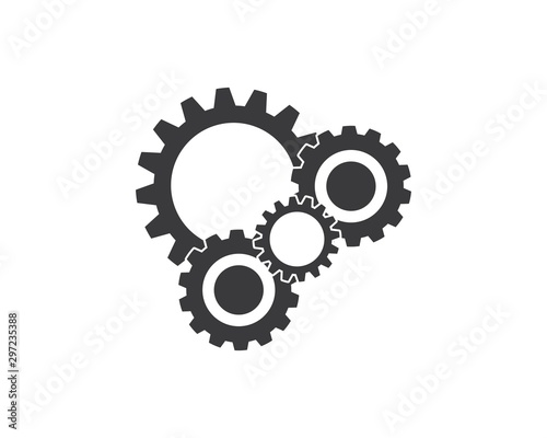 Gear Logo Template vector icon illustration