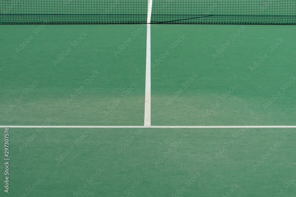 Tennisplatz mit diversen Linien in der Detailansicht