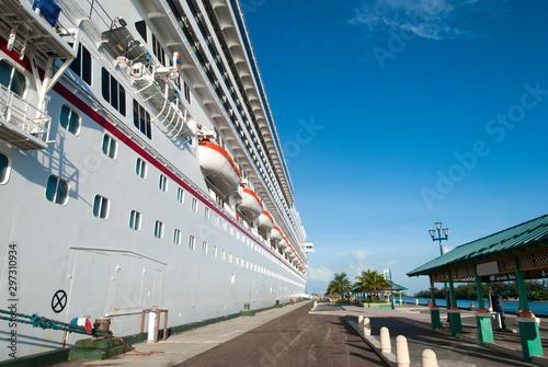 Nassau City Pier With A Cruise Ship © Ramunas
