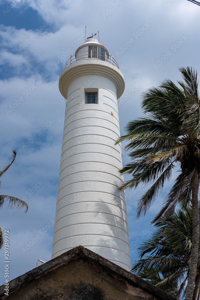 lighthouse fort galle sri lanka