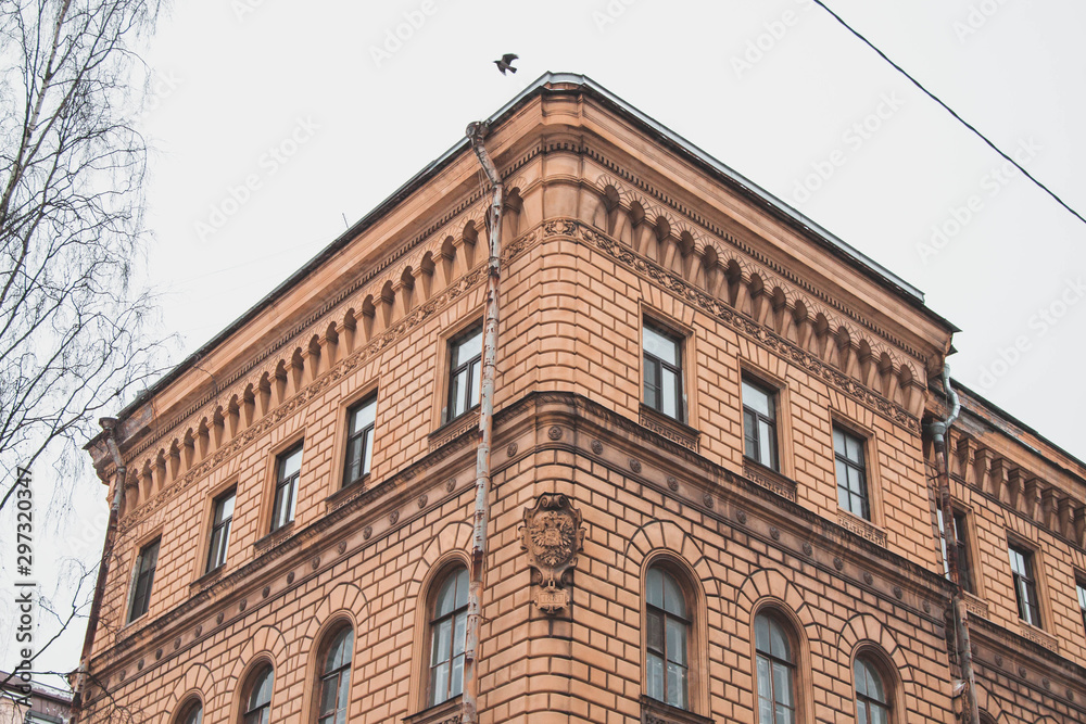 Naklejka premium old building