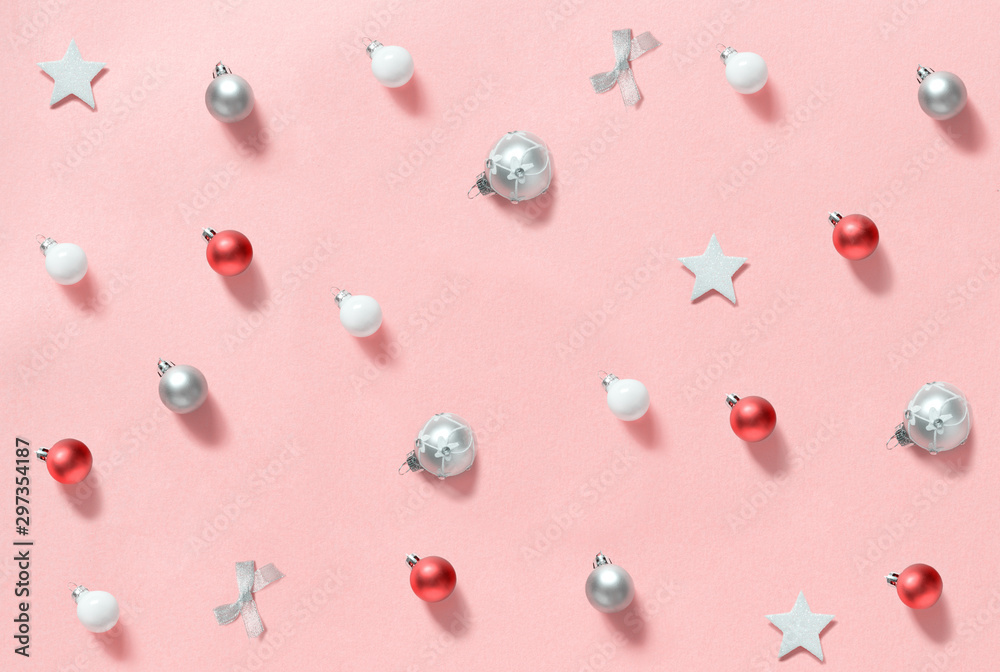 Christmas decotrations on a light pink background