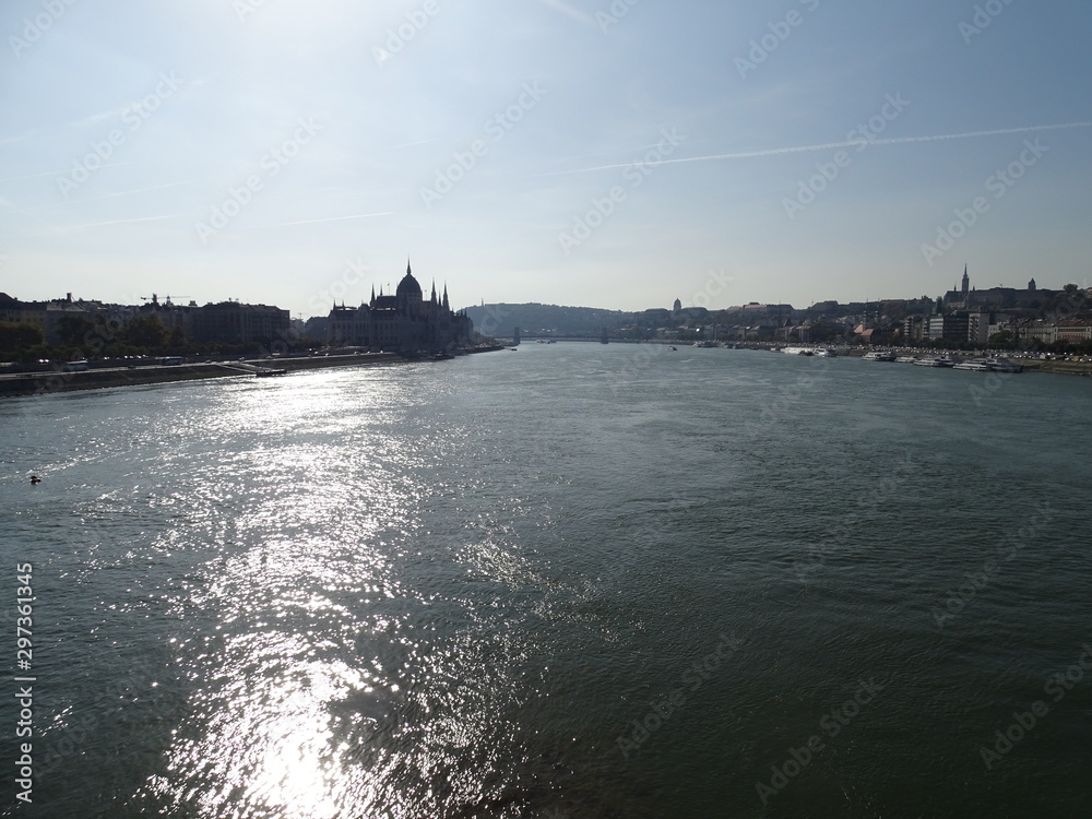 Naklejka premium Danube river in Budapest