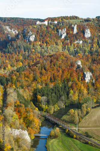 Oberes Donautal mit Ausblick auf Jugendherberge Burg Wildenstein bei Leibertingen photo