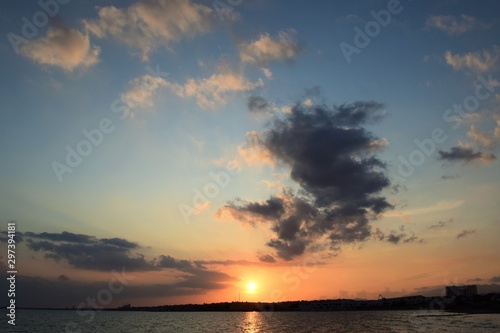 Fototapeta Naklejka Na Ścianę i Meble -  Beautiful sunset, sea, nature background 