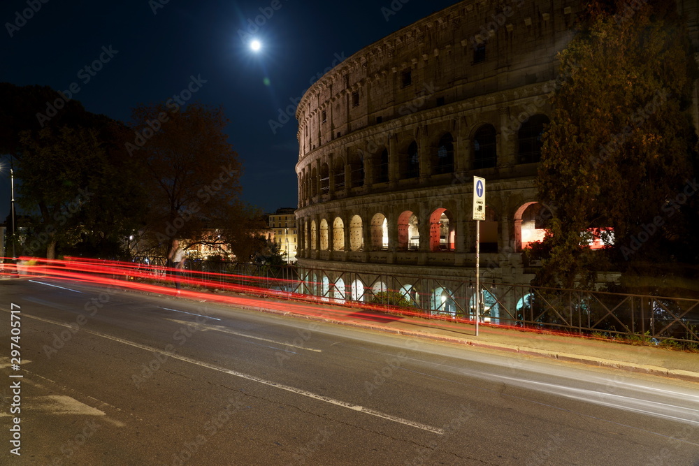 Night view of Colosseum In Rome