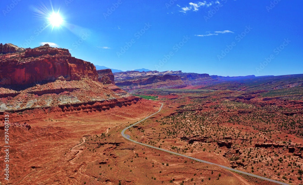 Fototapeta premium Utah Desert Scene Capital Reef National Park 