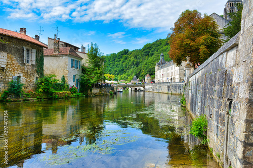 au bord de l'eau à brantôme