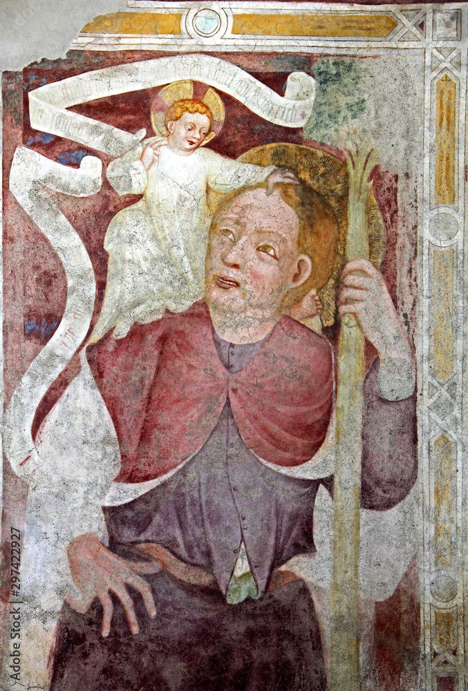 San Cristoforo; affresco in facciata della chiesa parrocchiale di Gudon (Bolzano)