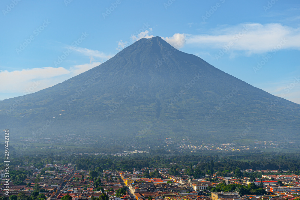 El volcán de Agua en Guatemala está dormido.