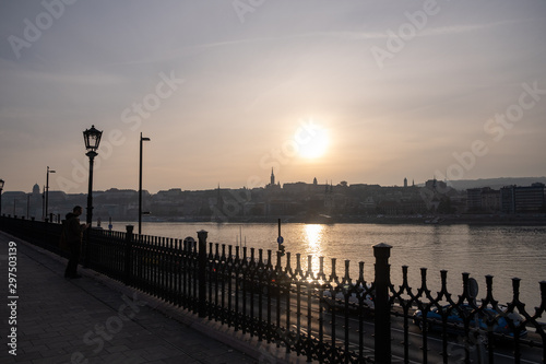 Quay, Budapest © Gnac49