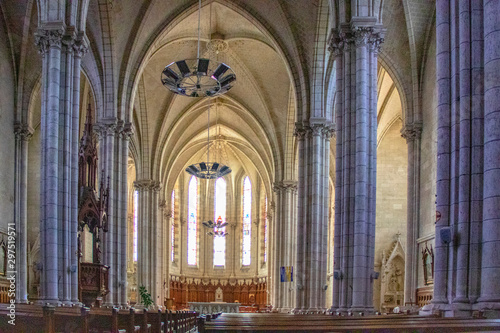 Saint-Philbert-de-Grand-Lieu. Intérieur de l'église paroissiale. Loire-Atlantique. Pays de Loire