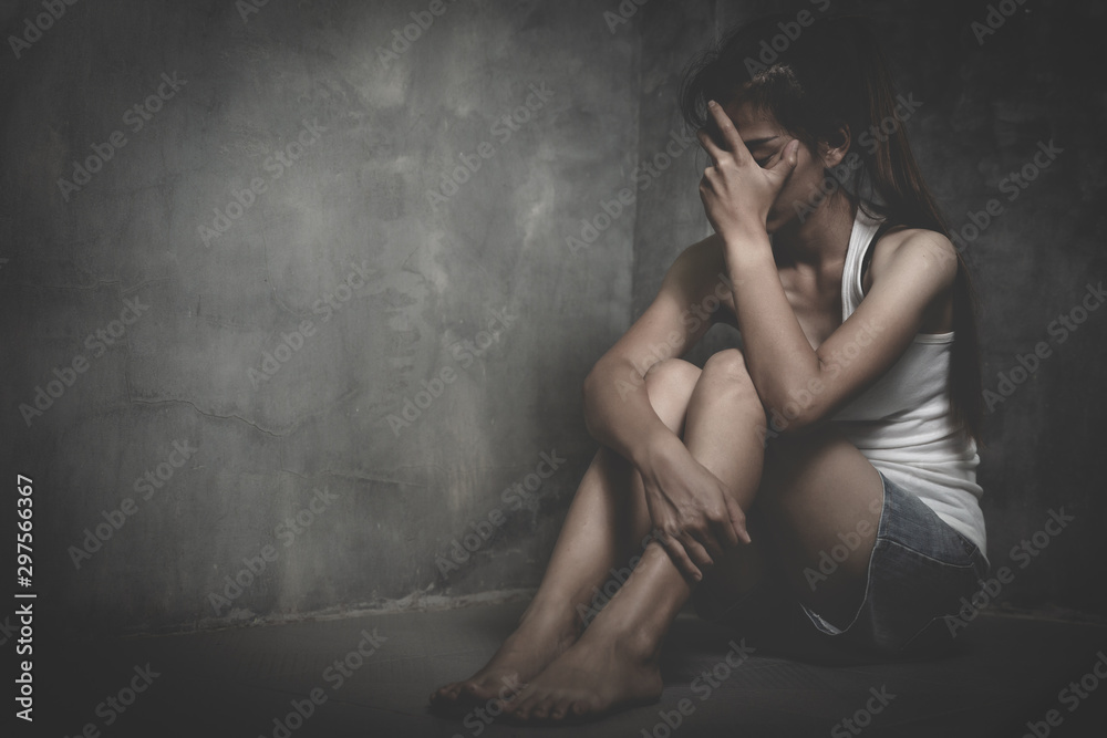 despair rape victim waiting for help, Stop sexual harassment and violence  against women, rape and sexual abuse concept. Stock Photo