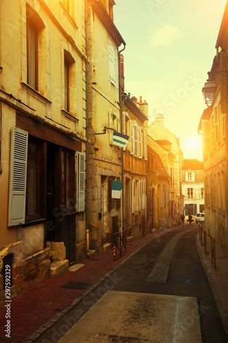 Fototapeta Naklejka Na Ścianę i Meble -  Auxerre old streets, France