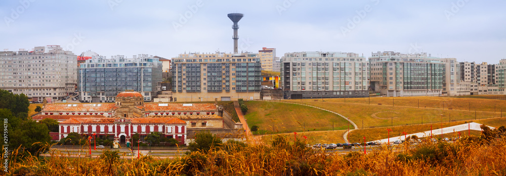 Obraz premium Panoramic seaside view of A Coruna