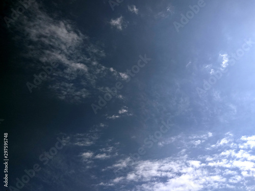 Obraz na płótnie photo of blue sky with white clouds on a summer day w salonie