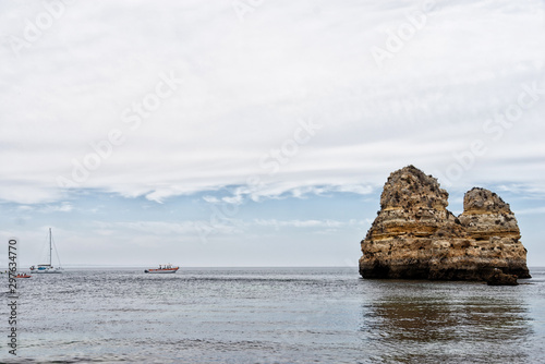  Portugal. Küste. Strand. 