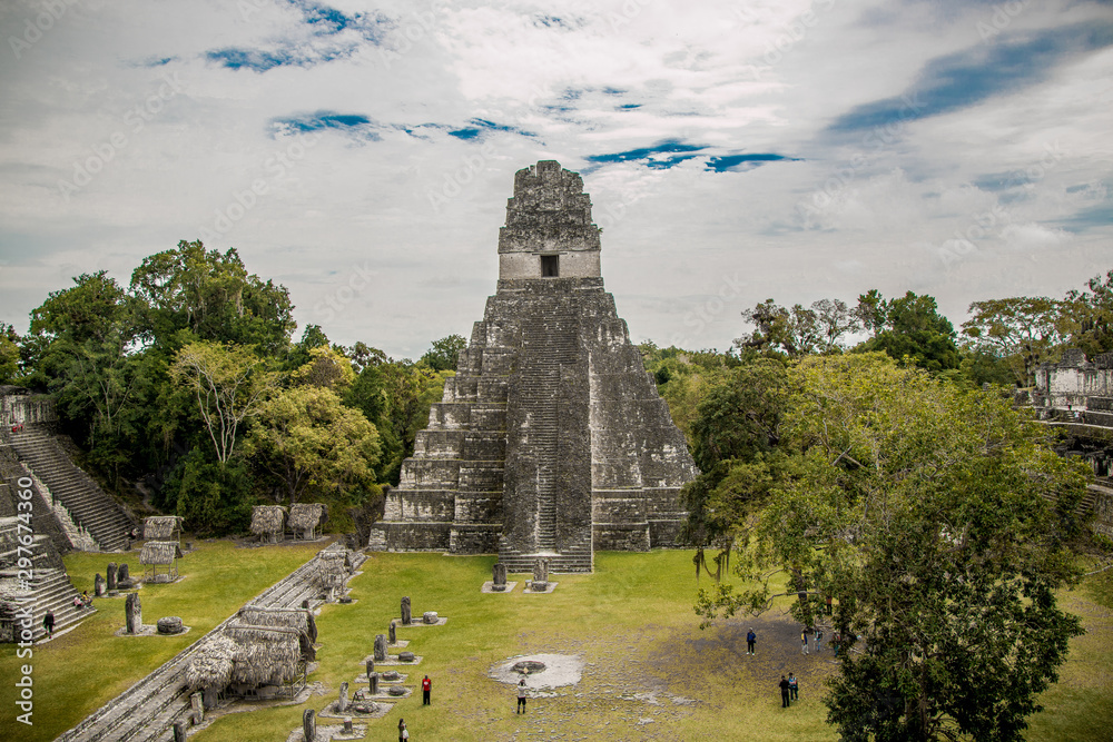 Tikal pyramid 