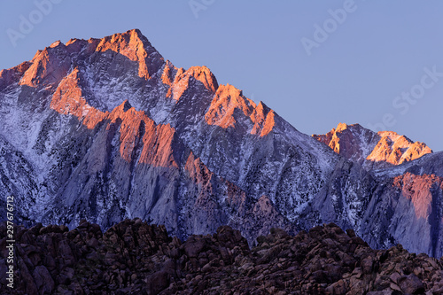 Mt. Lone Pine © Scott Bufkin