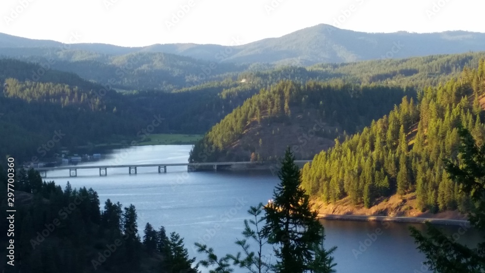 Fototapeta premium lake, water, landscape, mountain, nature, mountains, sky, blue, forest, summer, view, green, reflection, travel, sea, park, tree, beautiful, trees, clouds, panorama, tourism, outdoor, norway, scenery