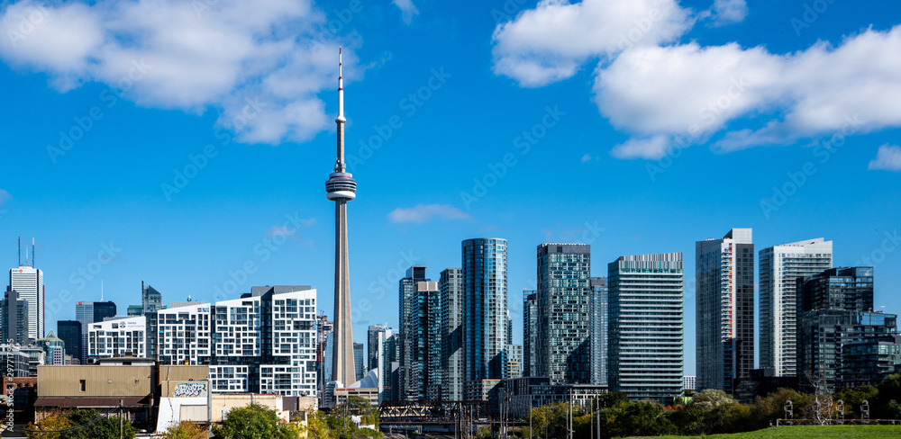 Obraz premium Toronto skyline view facing west