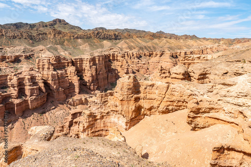 Charyn Canyon River 54