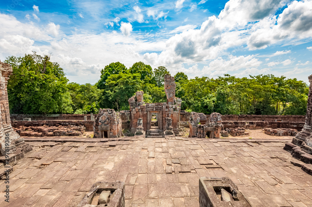 Fototapeta premium Ancient buddhist khmer temple in Angkor Wat, Cambodia. East Mebon Prasat