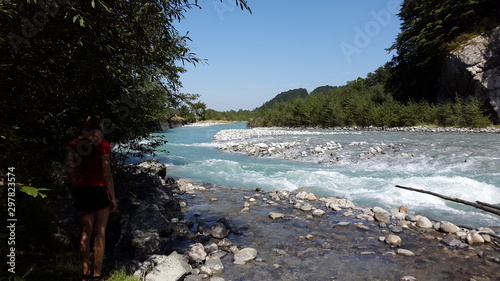 берюзовая река