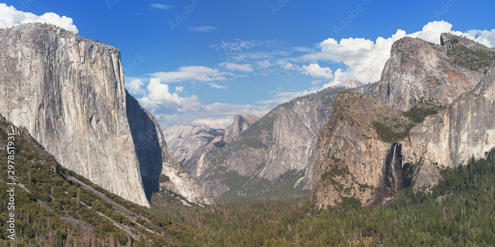 Panorama from Tunnel View