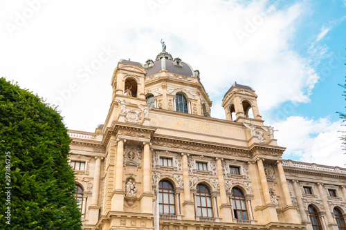 Museum Quarter or Maria Teresa Square overlooking the Natural History Museum in Vienna, Austria © LALSSTOCK