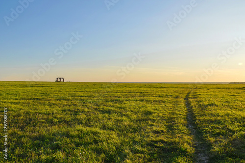 Fotografia Sunset meadow on the site of the Ancient Ryazan settlement
