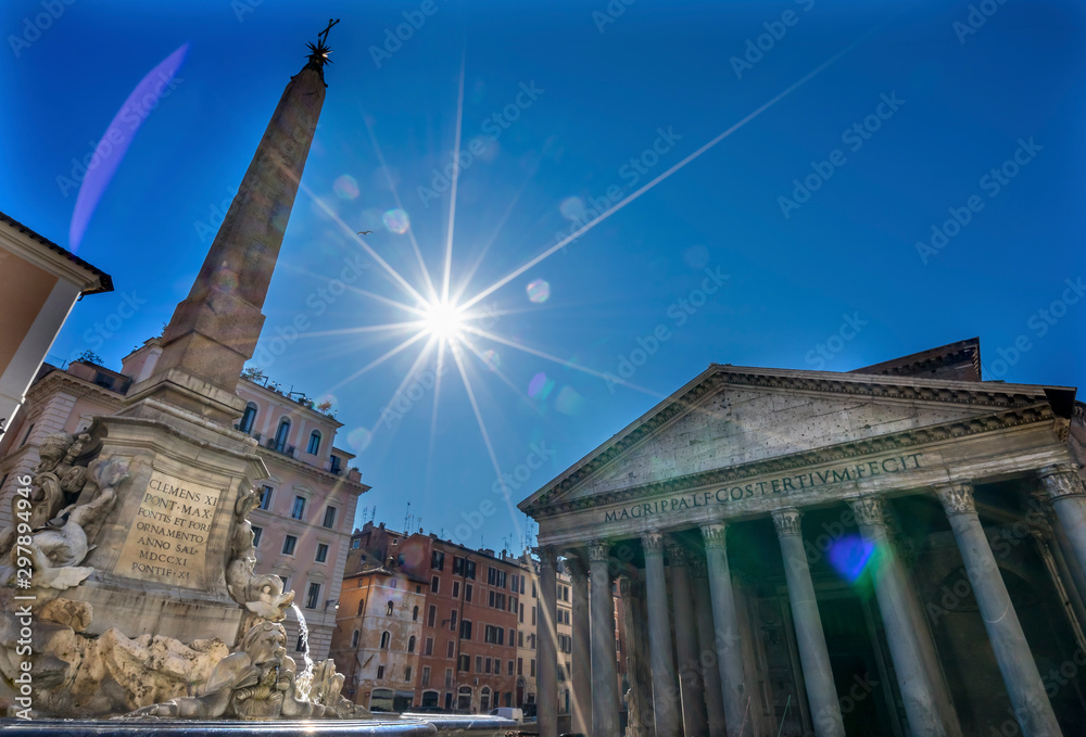 Fototapeta premium Roman Columns Pantheon Temple Sun Star Rome Italy