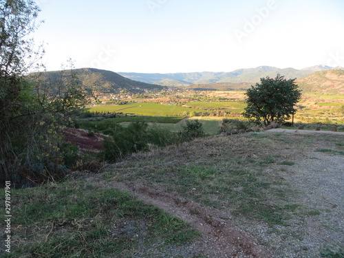 Autour du lac du salagou