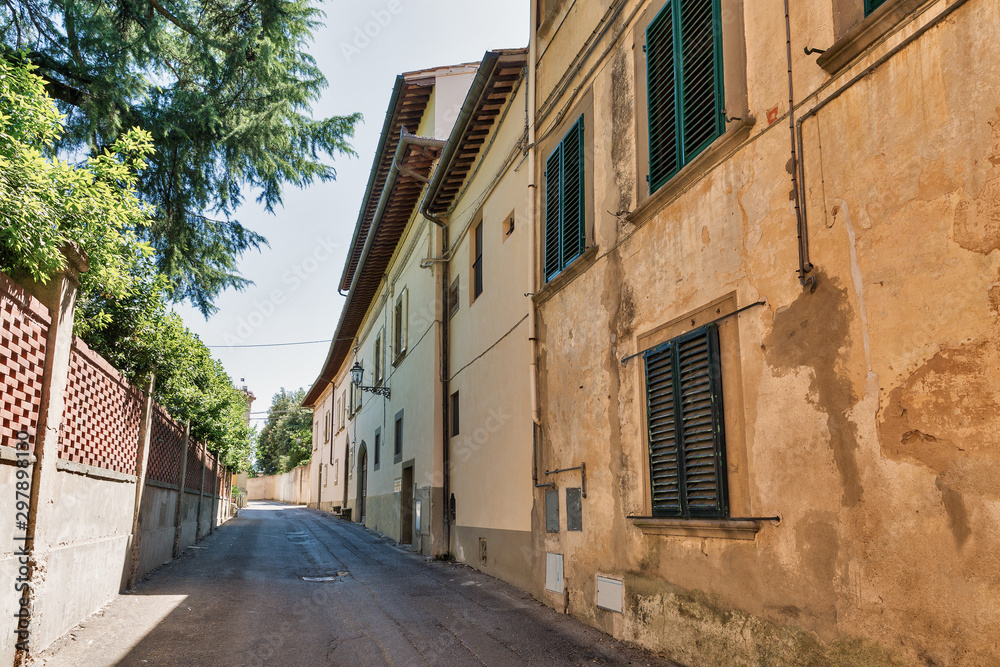 Montopoli in Val d'Arno narrow street architecture. Tuscany, Italy.