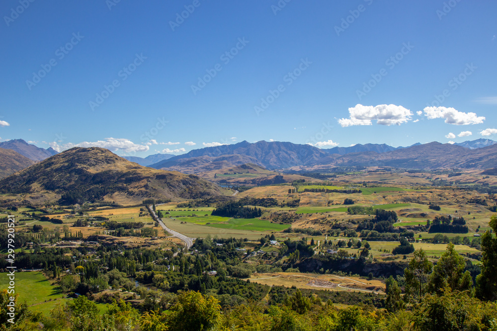 Fototapeta premium valley view from crown range road Cardrona, New Zealand, Otago
