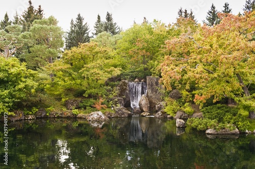Fototapeta Naklejka Na Ścianę i Meble -  Waterfall in autumn colors