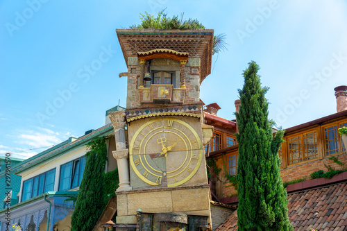 Fényképezés Clock on Gabriadze Theater in Tbilisi
