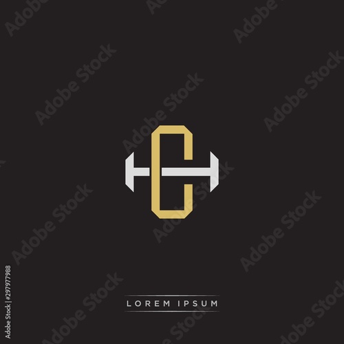 CH Initial letter overlapping interlock logo monogram line art style