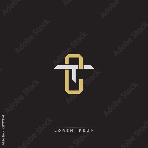 CT Initial letter overlapping interlock logo monogram line art style