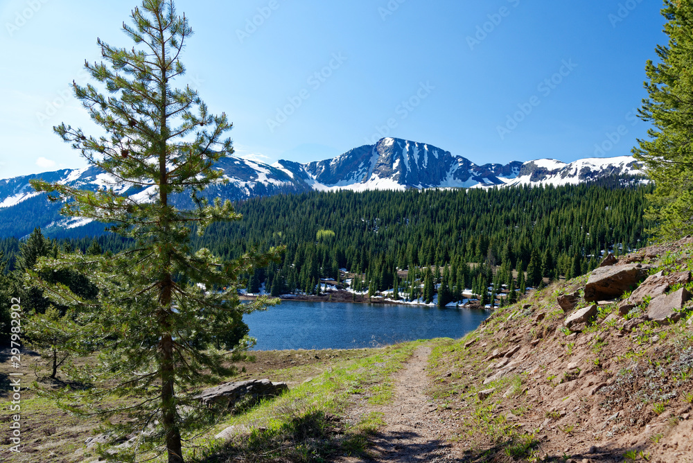 Obraz premium Andrews Lake along the San Juan Skyway